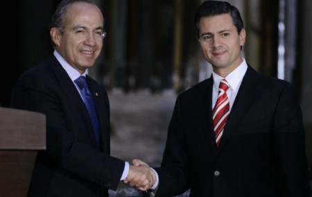 Felipe Calder&oacute;n y Enrique Pe&ntilde;a, responsables de las reformas estructurales en M&eacute;xico. Foto: Henry Romero/Courtesy Reuters