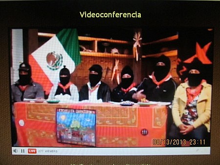 MUJERES EZLN