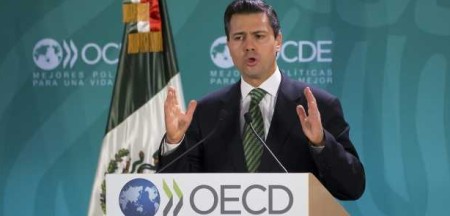 pena-nieto-discurso-en-la-ocde-619x348