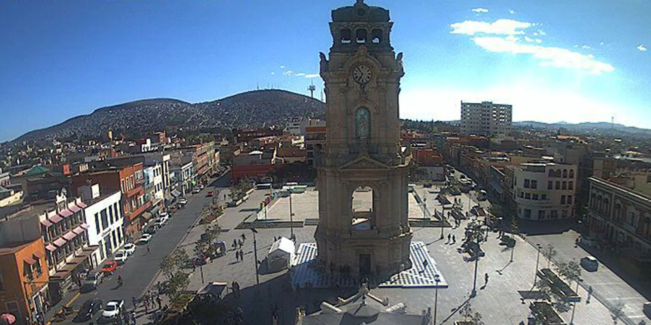 Destrucción de la Plaza del Reloj de Pachuca, sin importancia: gobernador Francisco Olvera