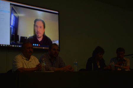 David Bertet, presidente de la Asociaci&oacute;n Canadiense por el Derecho y la Verdad en M&eacute;xico, en su participaci&oacute;n desde Montreal. Foto: Los &Aacute;ngeles Press