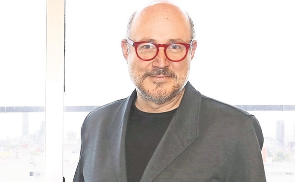Ricardo Raphael, denunciado ante FGR por «obstruir justicia y violar derechos de autor»