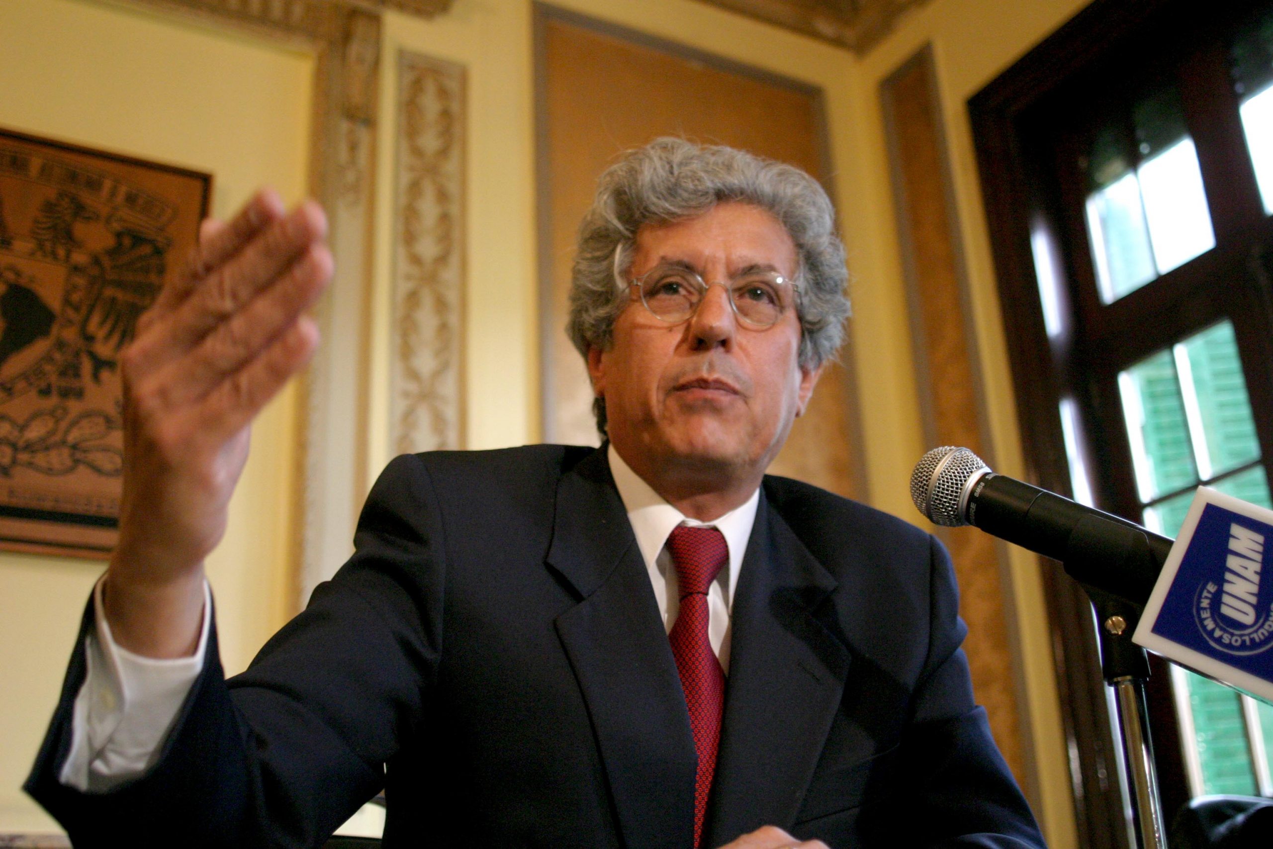 Secretos de Estado, la película de Adolfo Aguilar Zínser, en la ONU, en 2003