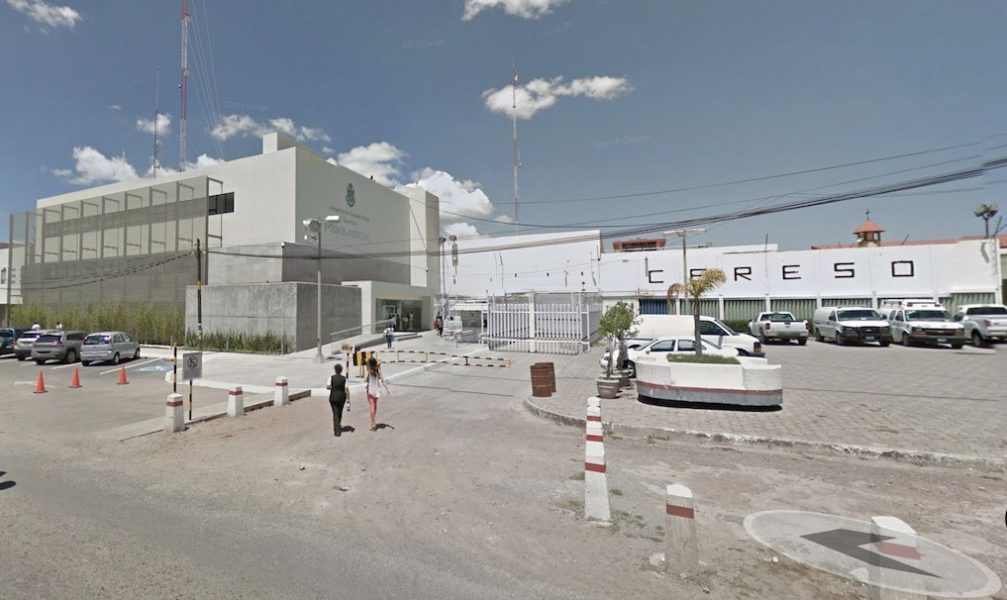 Presos de penal de Querétaro denuncian tortura de autoridades penitenciarias