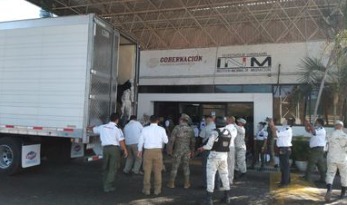 FGR detiene a esposo de Paola López Rodas, delegada de Migración en Chiapas, por tráfico de personas