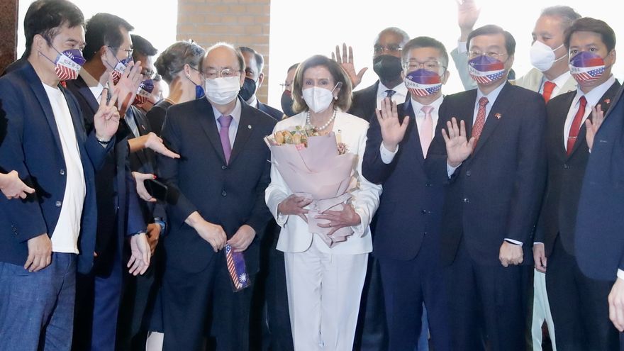 Estados Unidos “no abandonará a Taiwán”, promete Nancy Pelosi a la presidenta Tsai Ing-wen