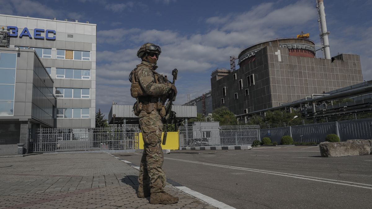 Ucrania teme que Rusia apague la central nuclear de Zaporiyia