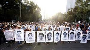 Gobierno federal denuncia a juez del caso Ayotzinapa por dejar libres a 120 implicados