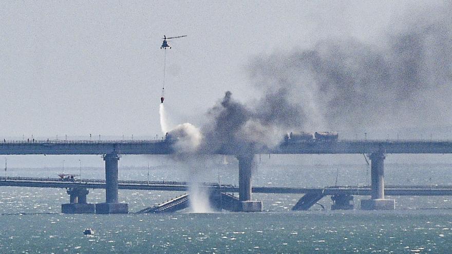 Rusia anuncia detención de ocho personas por el ataque al puente de Crimea
