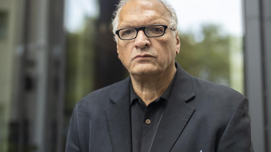 Yuri Felshtinsky, historiador experto en los servicios secretos rusos: “Los espías del FSB dirigen Rusia, no Putin”