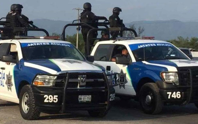 Balaceras por detención de líder criminal en Nuevo Laredo provoca suspensión de clases y transporte