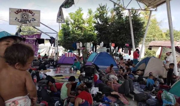Migrantes en Villa Comaltitlán