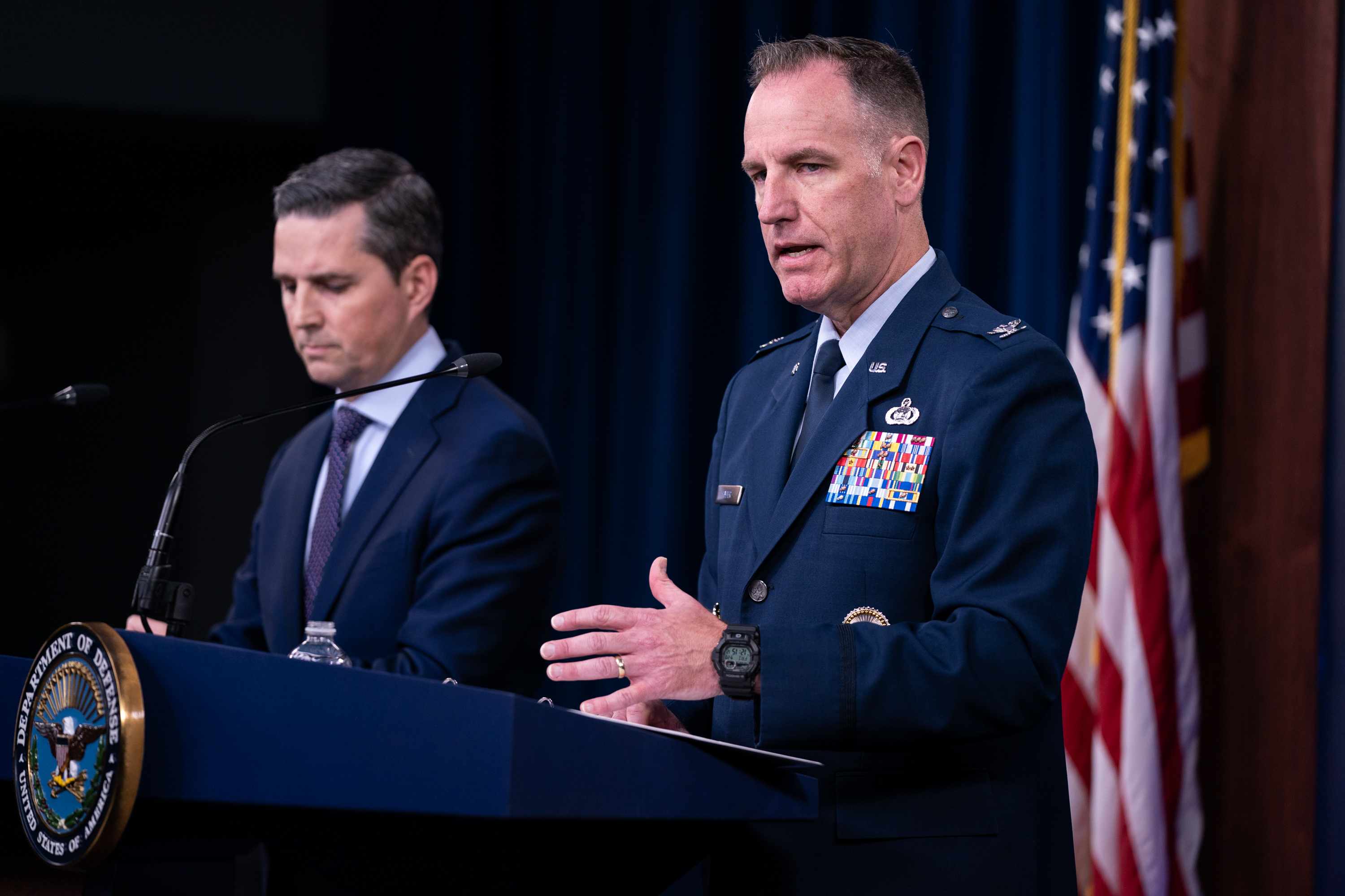 EEUU envía 1500 militares más a la frontera con México