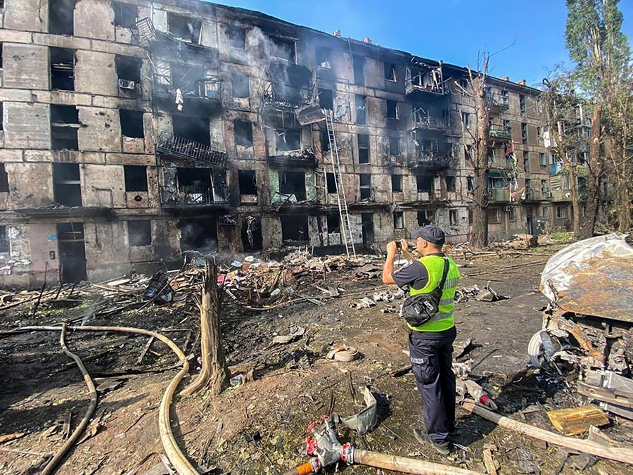 Bombardeo masivo de Rusia contra la ciudad natal de Zelenski
