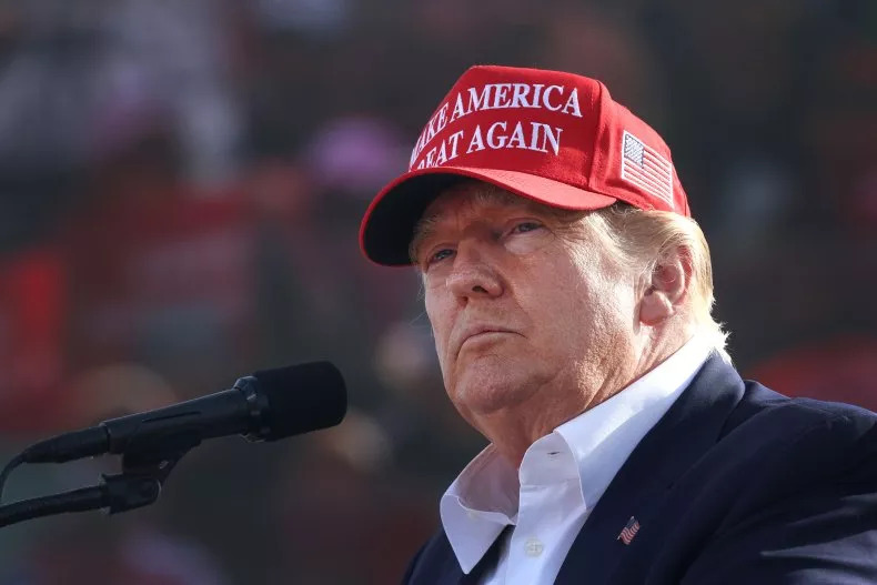 Trump ataca a Biden con un meme vulgar el 'Día de la Independencia' 