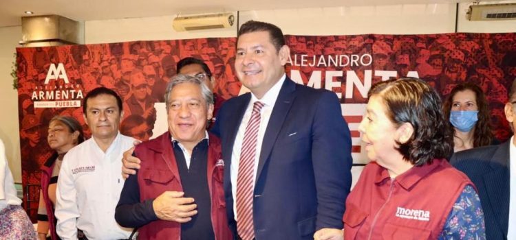 Senador acusa a la SCJN de pretender legislar en favor de privilegios