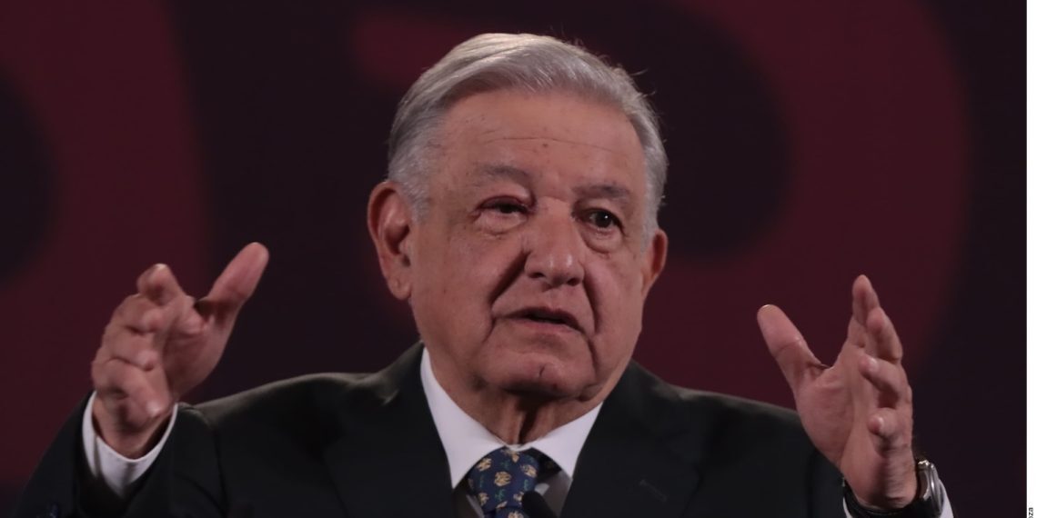 Le ganó la tendencia #NarcoPresidenteAMLO