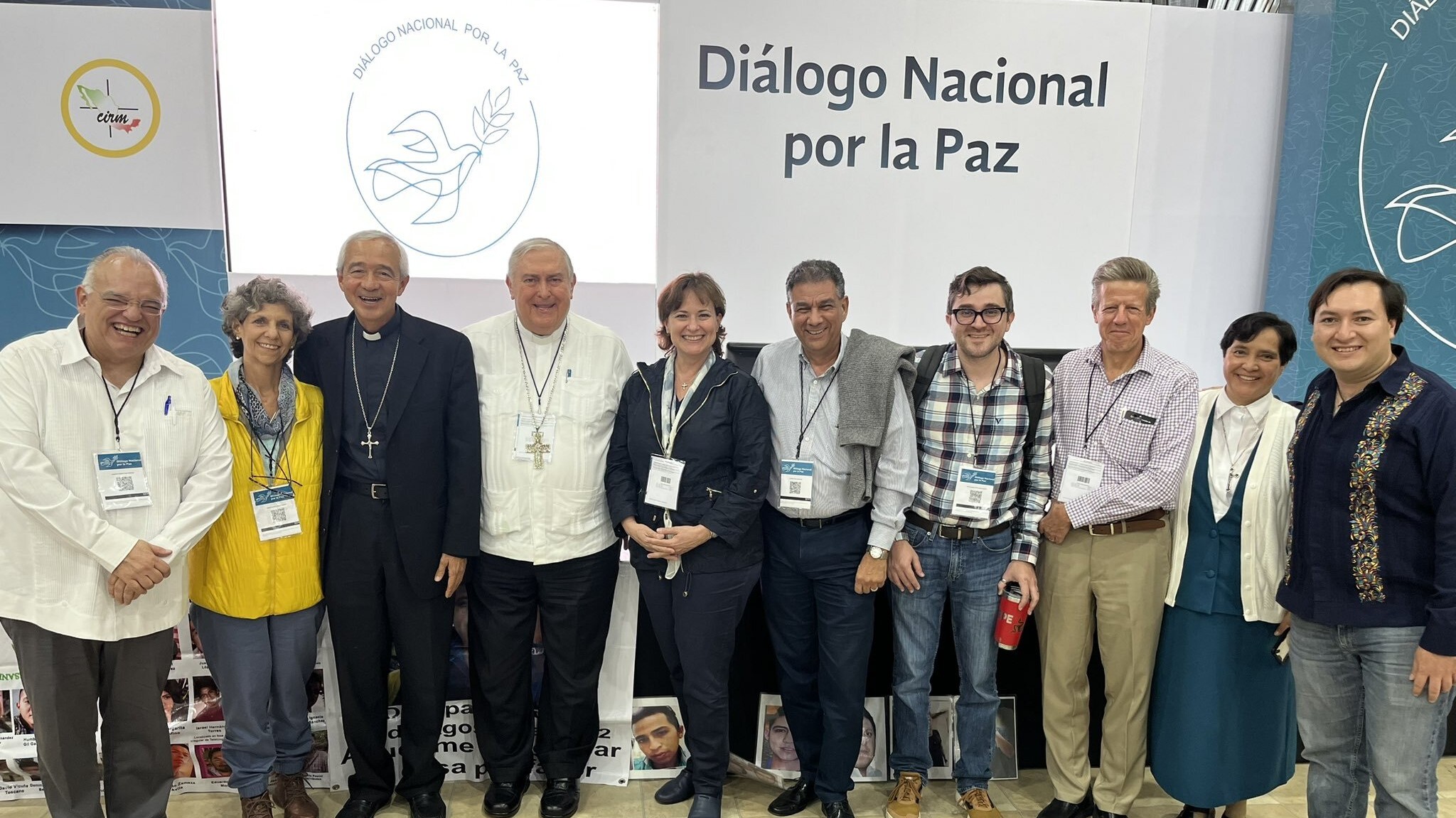 Religión, abuso, narcolimosnas e iniciativas de paz en México