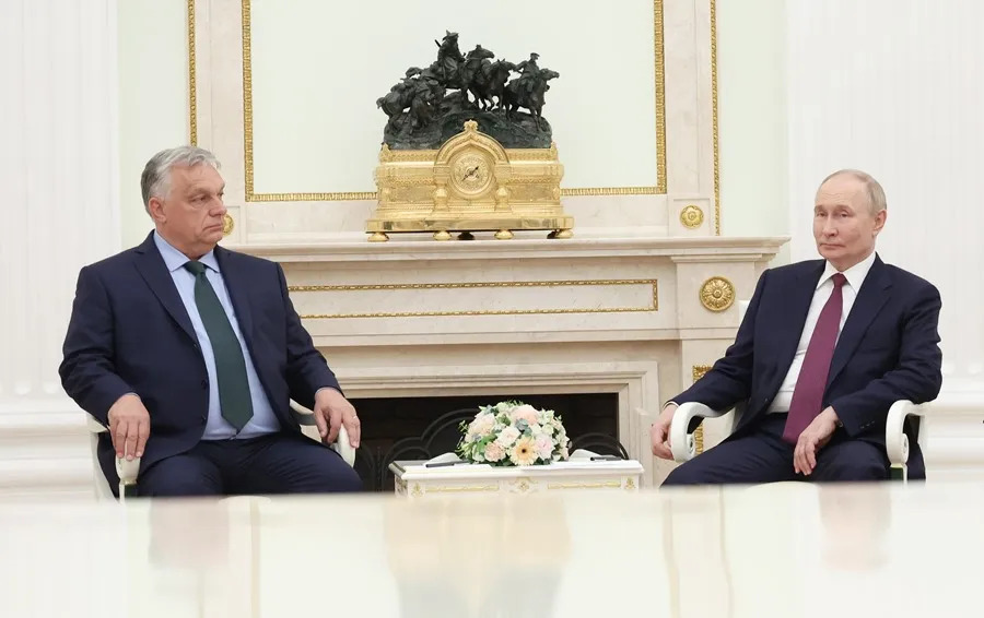 Presidente de Hungría busca fin de la guerra de Putin en Ucrania