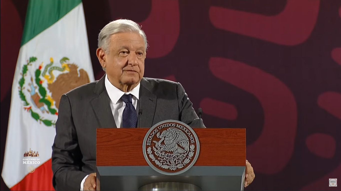 Notimex, uno de sus tres errores, admite AMLO