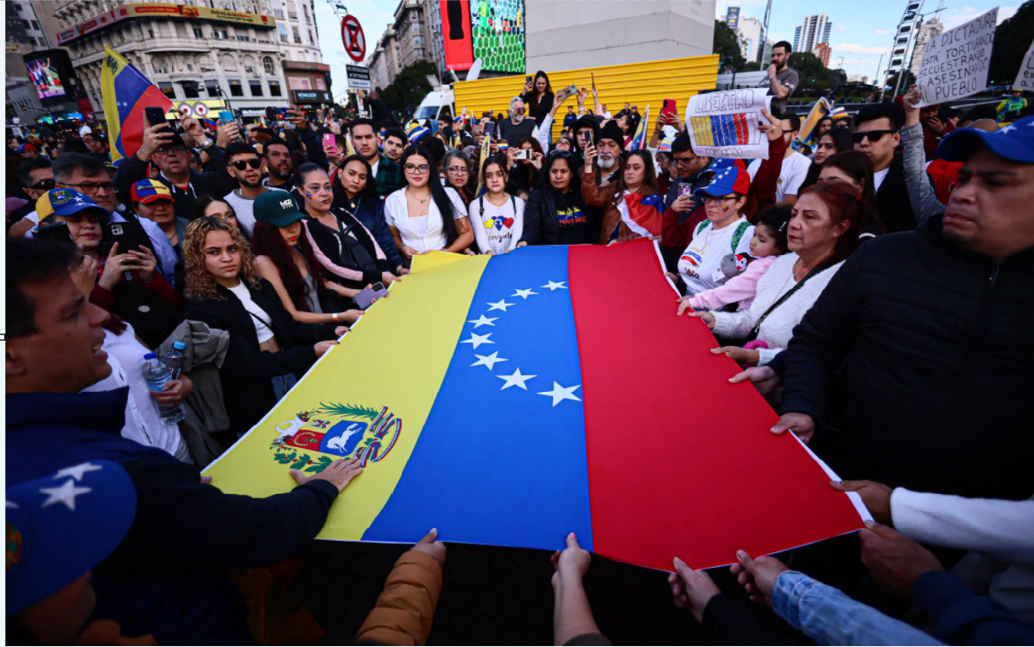 Venezolanos protestan en América y España para exigir salida de Maduro