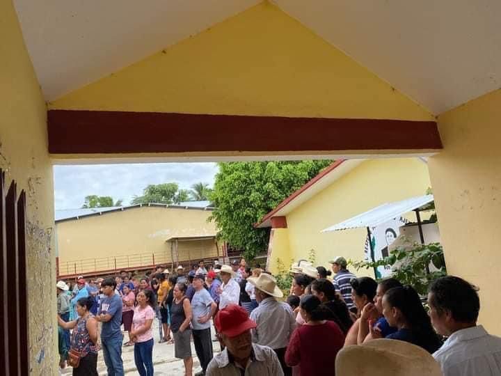 Desfile de grupos armados en Chicomuselo por elecciones