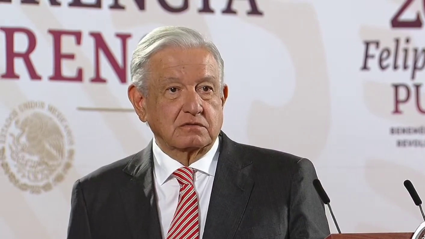 AMLO acusa nepotismo en el Judicial pero promueve a su hijo en Morena