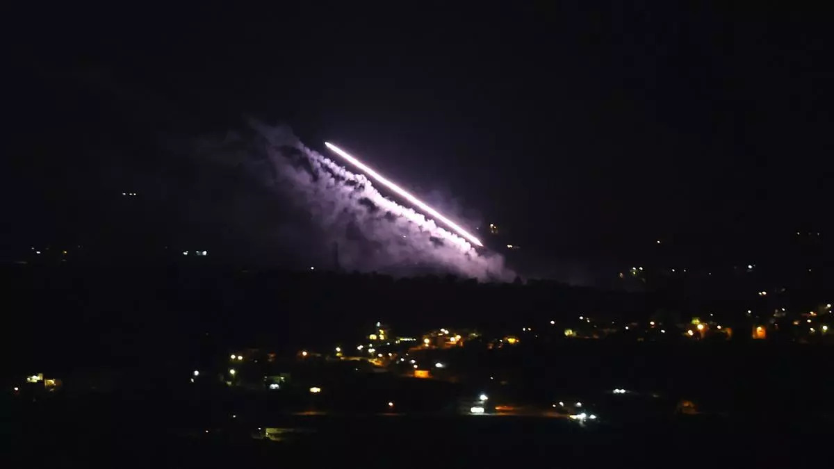 Líbano lanza dron que impacta cerca de la residencia de Netanyahu