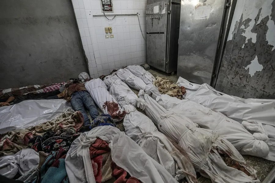 Israel destruye hospitales en Gaza y Líbano para que sean inhabitables