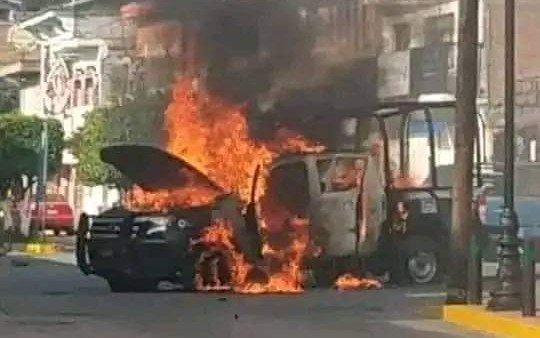 Narcoterrorismo en Guanajuato: segundo auto bomba detona en Jerécuaro