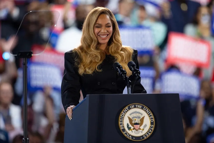 Beyoncé da el último impulso a la candidatura de Kamala Harris 