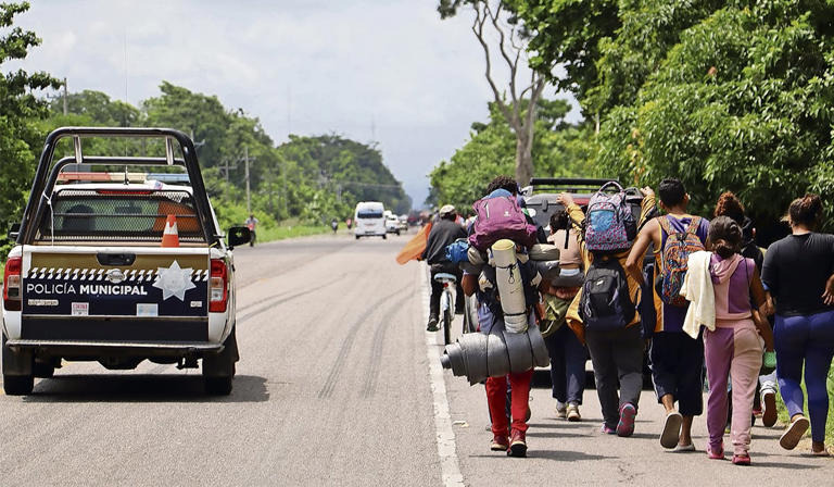 México se prepara para emplear migrantes ante cambios en EEUU