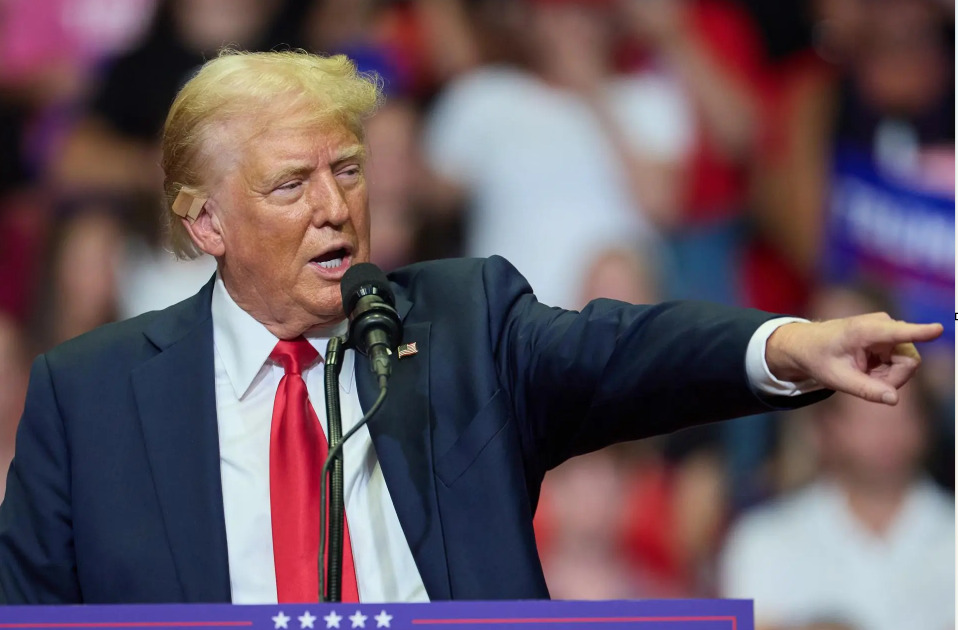 Trump anuncia a su embajador en Panamá e insiste en «estafa» del canal