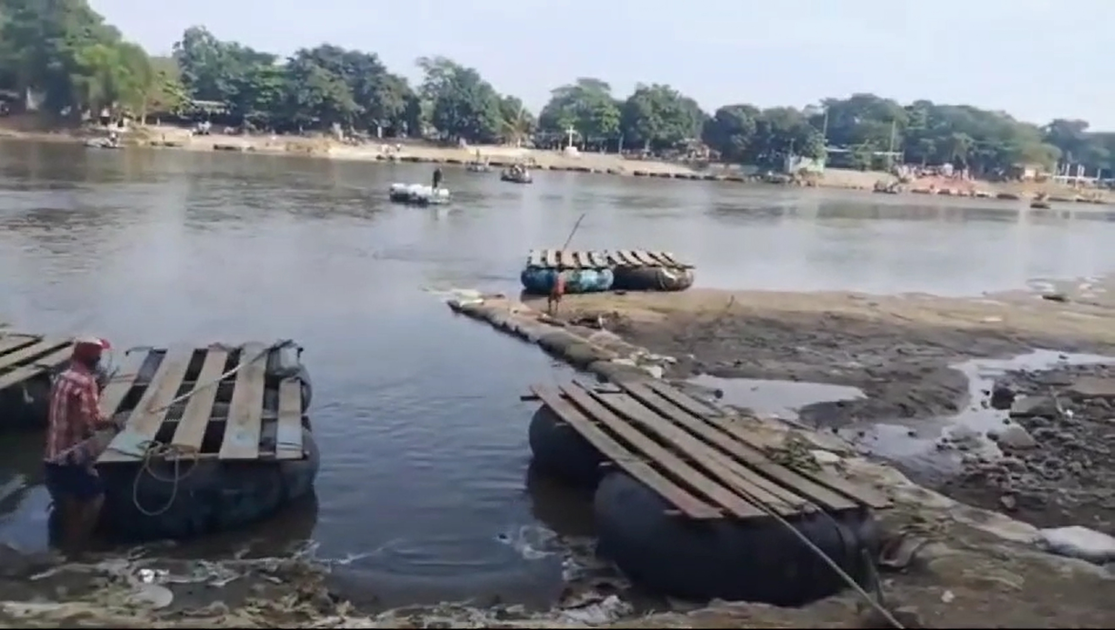 Disminución drástica de migrantes en Suchiate, frontera con Guatemala 