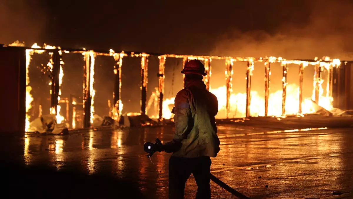 Incendios en Los Ángeles: las causas detrás del desastre climático