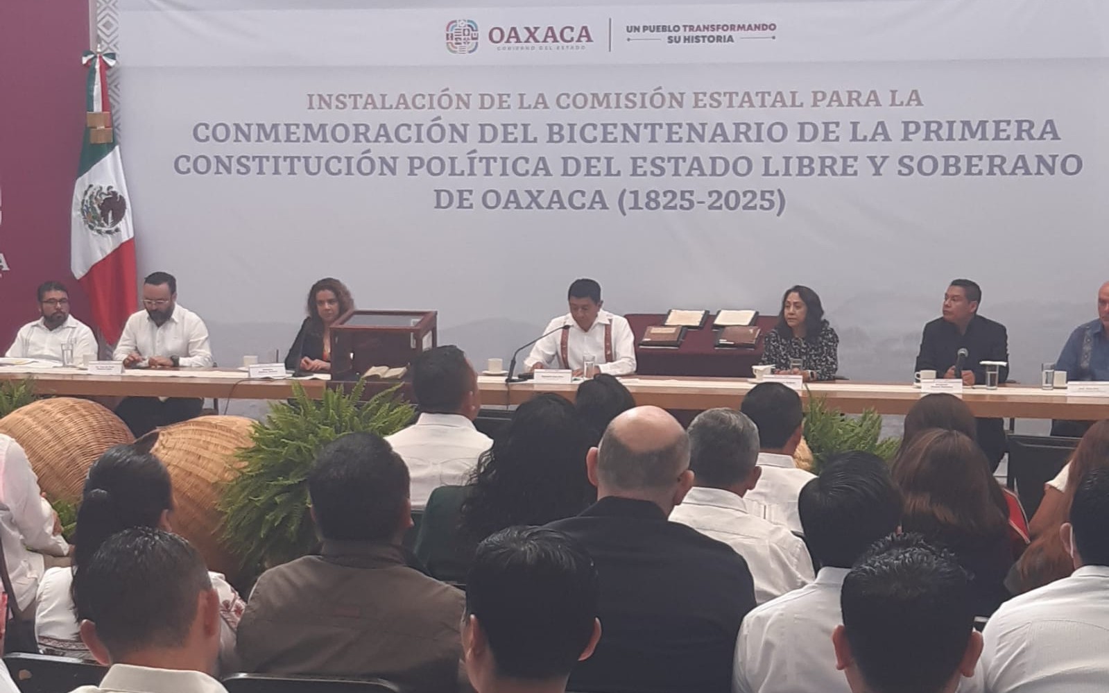 Oaxaca tendrá una Constitución intercultural, anuncia Salomón Jara