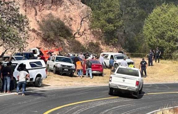 Accidente fatal en carretera Oaxaca-Huajuapan deja cuatro muertos