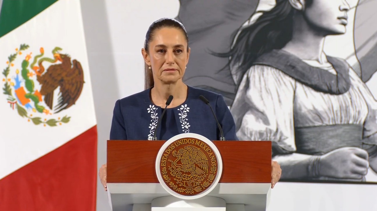 Sheinbaum sale a la defensa de Carlos Slim
