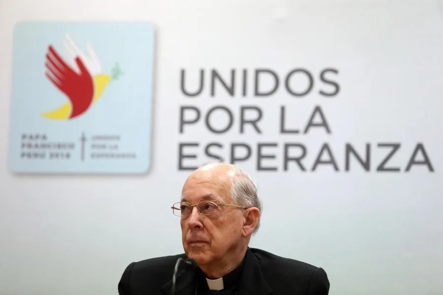 Cardenal peruano Juan Luis Cipriani niega haber abusado de un menor