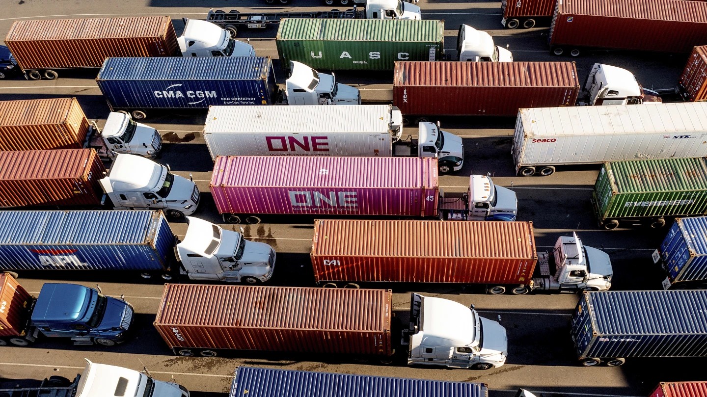 Trump Pauses Tariffs on Small Packages from China