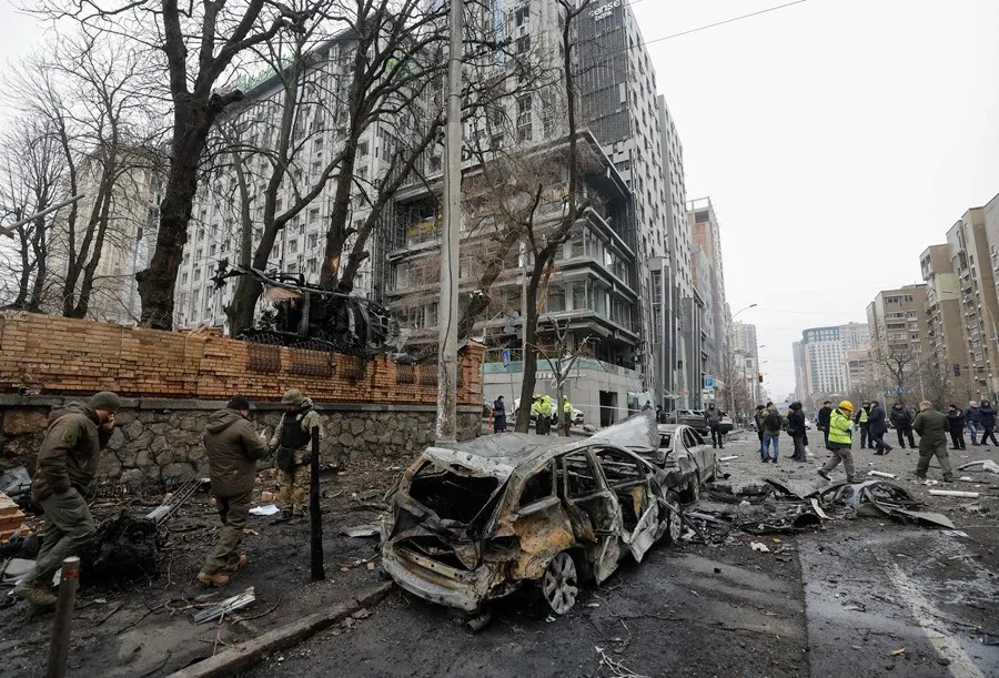 Kiev amanece entre explosiones por un ataque de Rusia