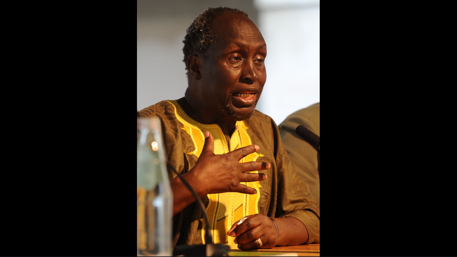 ‘Diablo crucificado‘, del escritor africano Ngugi wa Thiong’o