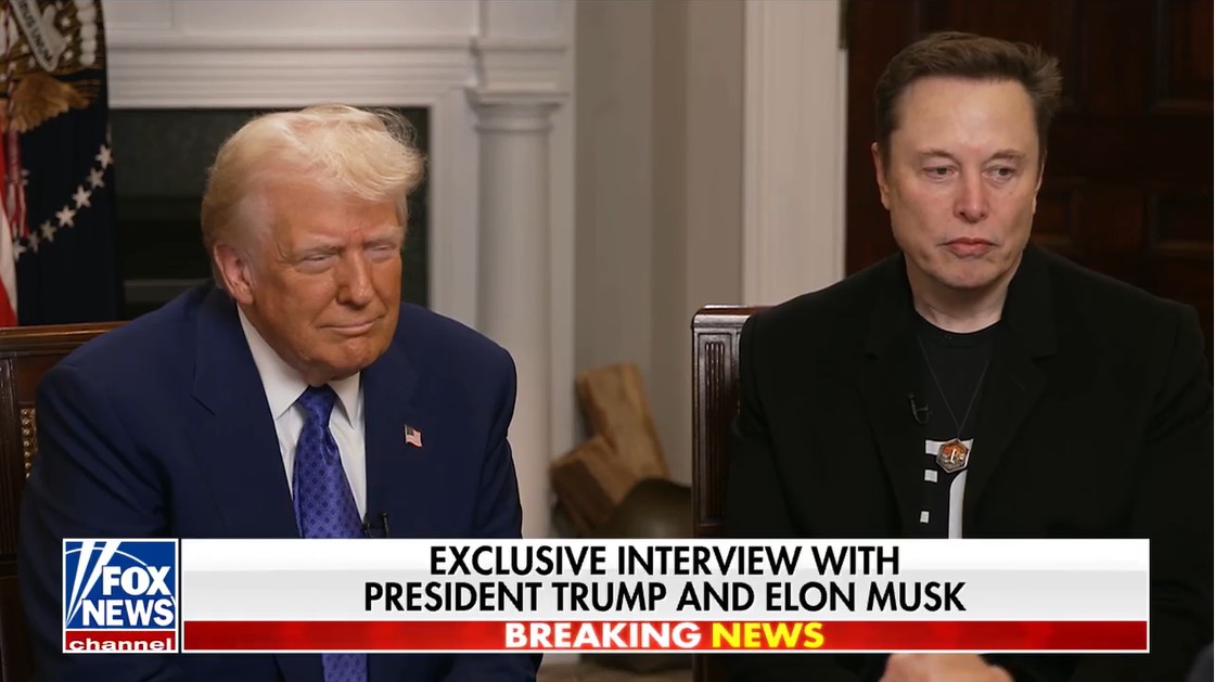 Musk ataca separación de poderes en la entrevista junto a Trump