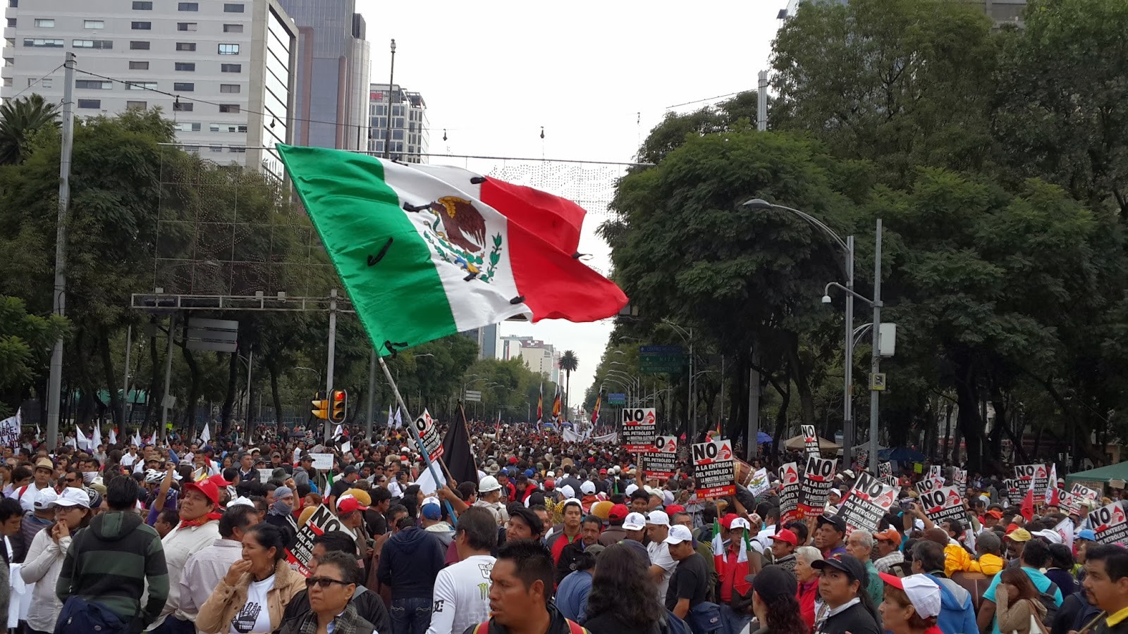 Cómo la falta de dignidad frena el progreso de México
