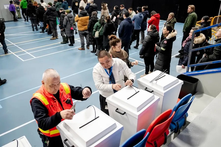 Independencia de Dinamarca marca preferencia electoral en Groenlandia