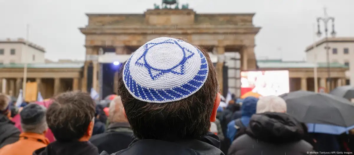 “Antisemitism“ and Antisemitism