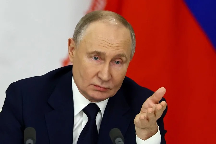 Trump acuerda alto el fuego con Putin, sin impedir ayuda a Ucrania