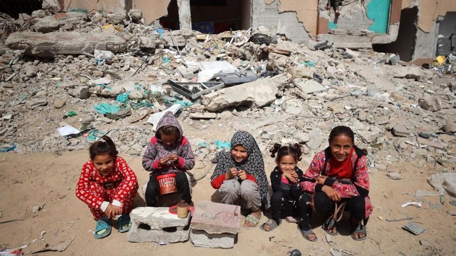 Gaza, bajo las bombas y sin suministros básicos