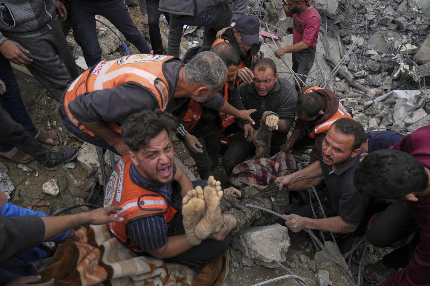 Israel intensifica ofensiva en Hospital de Gaza: mueren 21 personas