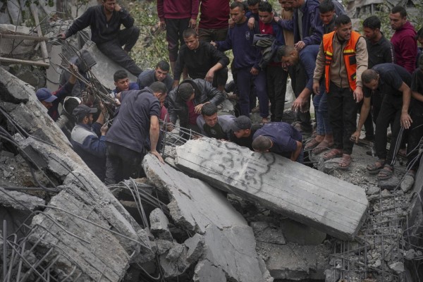 Israel intensifica ofensiva en Hospital de Gaza: mueren 21 personas